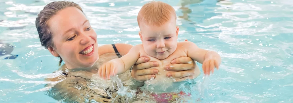 bébés nageurs à Aqua Sun